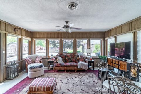 Tiny photo for 514 W 900 S Road, Claypool, IN 46510 (MLS # 202618407)
