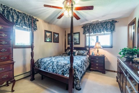 Tiny photo for 514 W 900 S Road, Claypool, IN 46510 (MLS # 202618407)