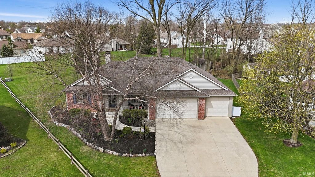 Photo of 10625 Tidewater Trail, Fort Wayne, IN 46845 (MLS # 202612118)