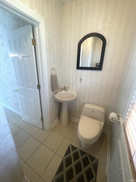 Tiny photo for 2925 High Street Street, Logansport, IN 46947 (MLS # 202629883)