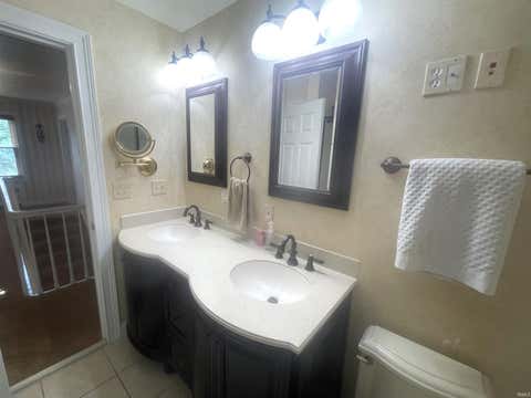 Tiny photo for 2925 High Street Street, Logansport, IN 46947 (MLS # 202629883)