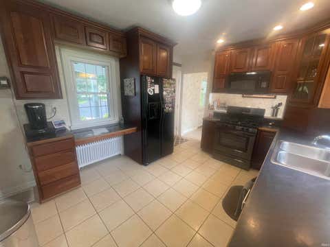 Tiny photo for 2925 High Street Street, Logansport, IN 46947 (MLS # 202629883)