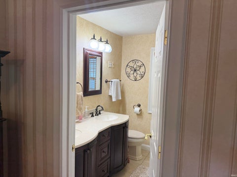 Tiny photo for 2925 High Street Street, Logansport, IN 46947 (MLS # 202629883)