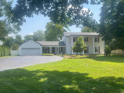 Photo of 2925 High Street Street, Logansport, IN 46947 (MLS # 202629883)