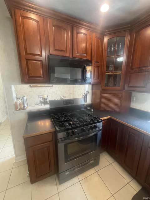 Tiny photo for 2925 High Street Street, Logansport, IN 46947 (MLS # 202629883)