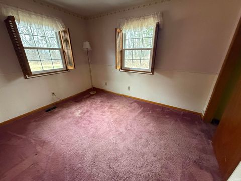 Tiny photo for 2626 W 150 N, Logansport, IN 46947 (MLS # 202600911)