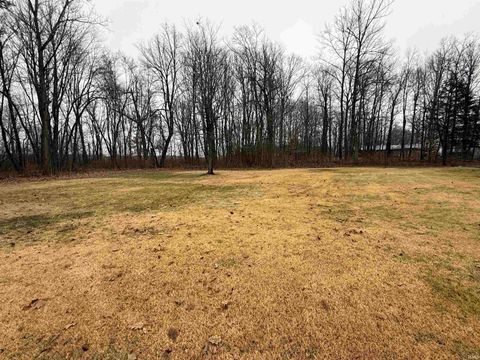 Tiny photo for 2626 W 150 N, Logansport, IN 46947 (MLS # 202600911)