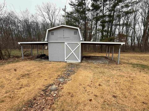 Tiny photo for 2626 W 150 N, Logansport, IN 46947 (MLS # 202600911)