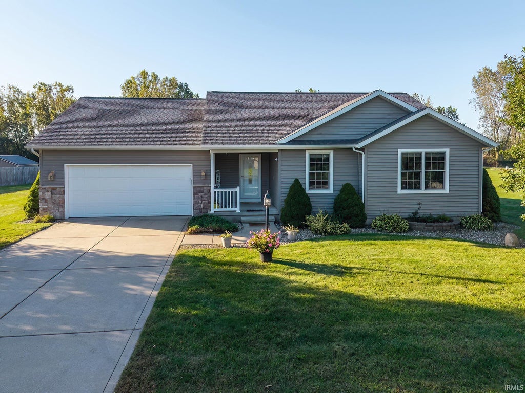 Photo of 18190 Scarborough Lane, Goshen, IN 46528 (MLS # 202641858)