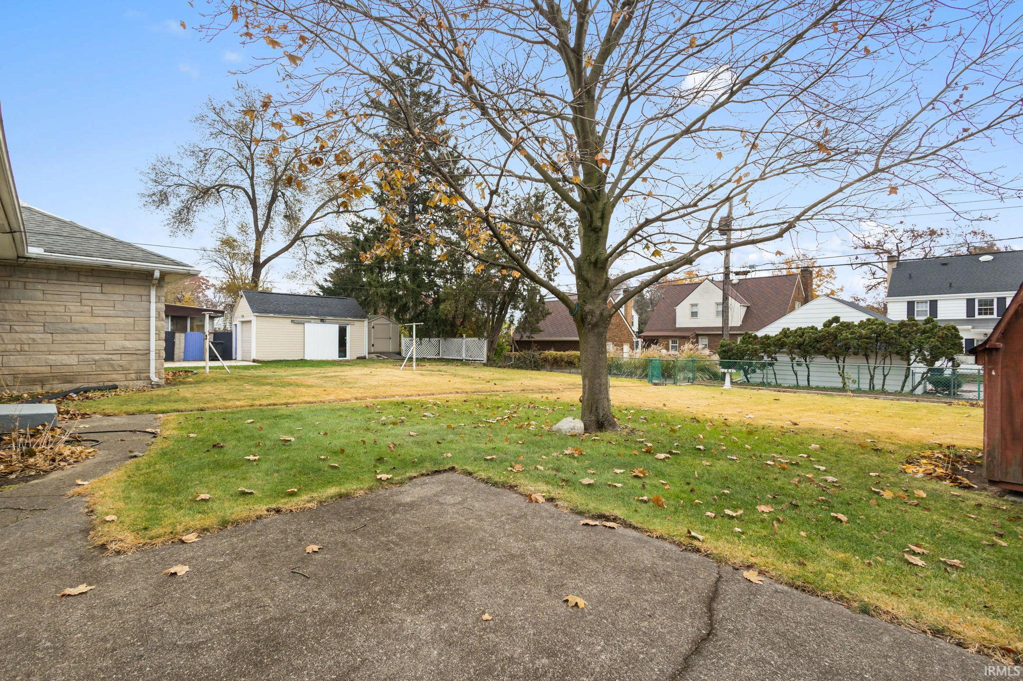 South Bend, Indiana 46617, United States, 2 Bedrooms Bedrooms, ,1 BathroomBathrooms,Residential,Pending,246686