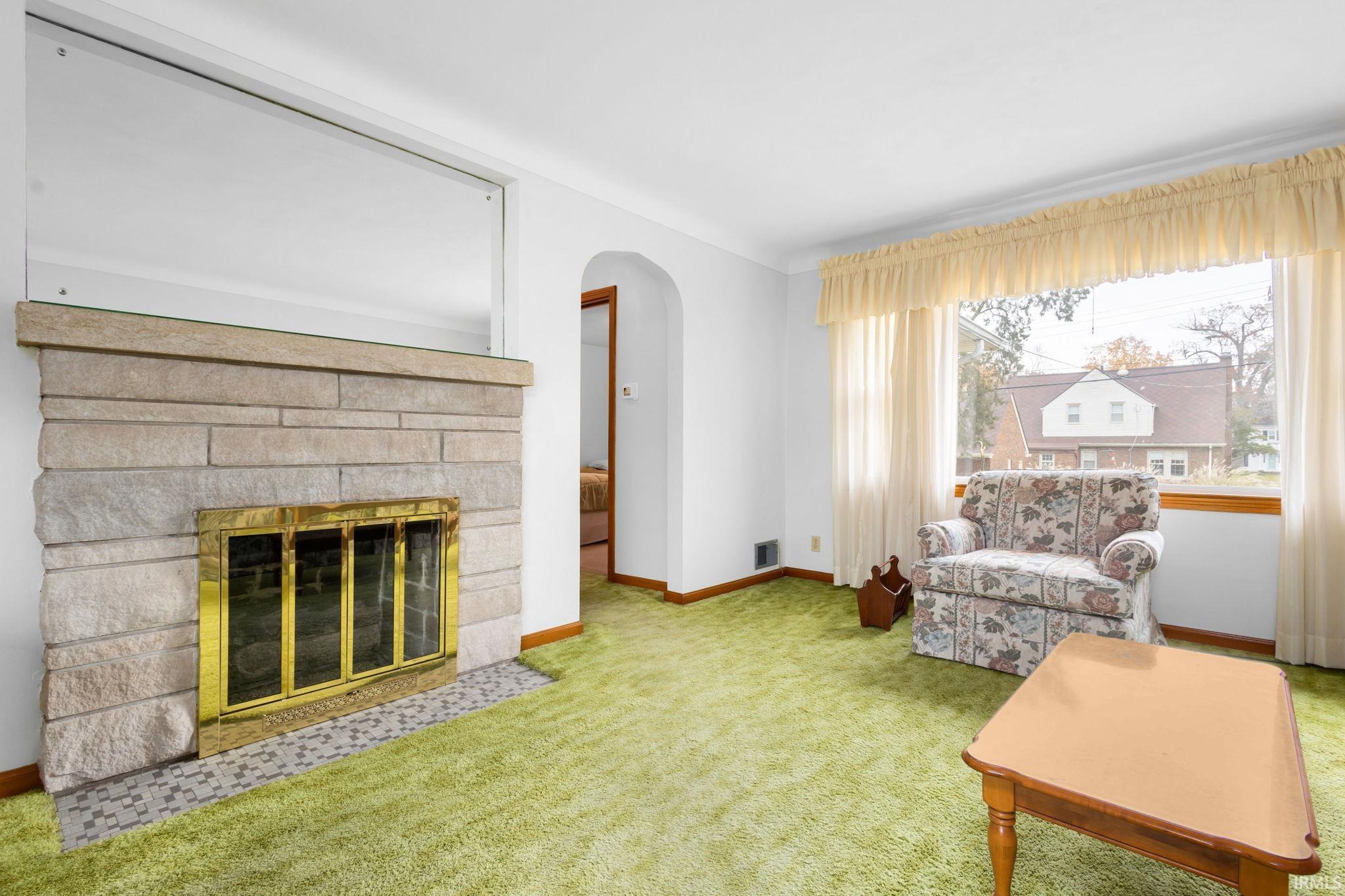 South Bend, Indiana 46617, United States, 2 Bedrooms Bedrooms, ,1 BathroomBathrooms,Residential,Pending,246686