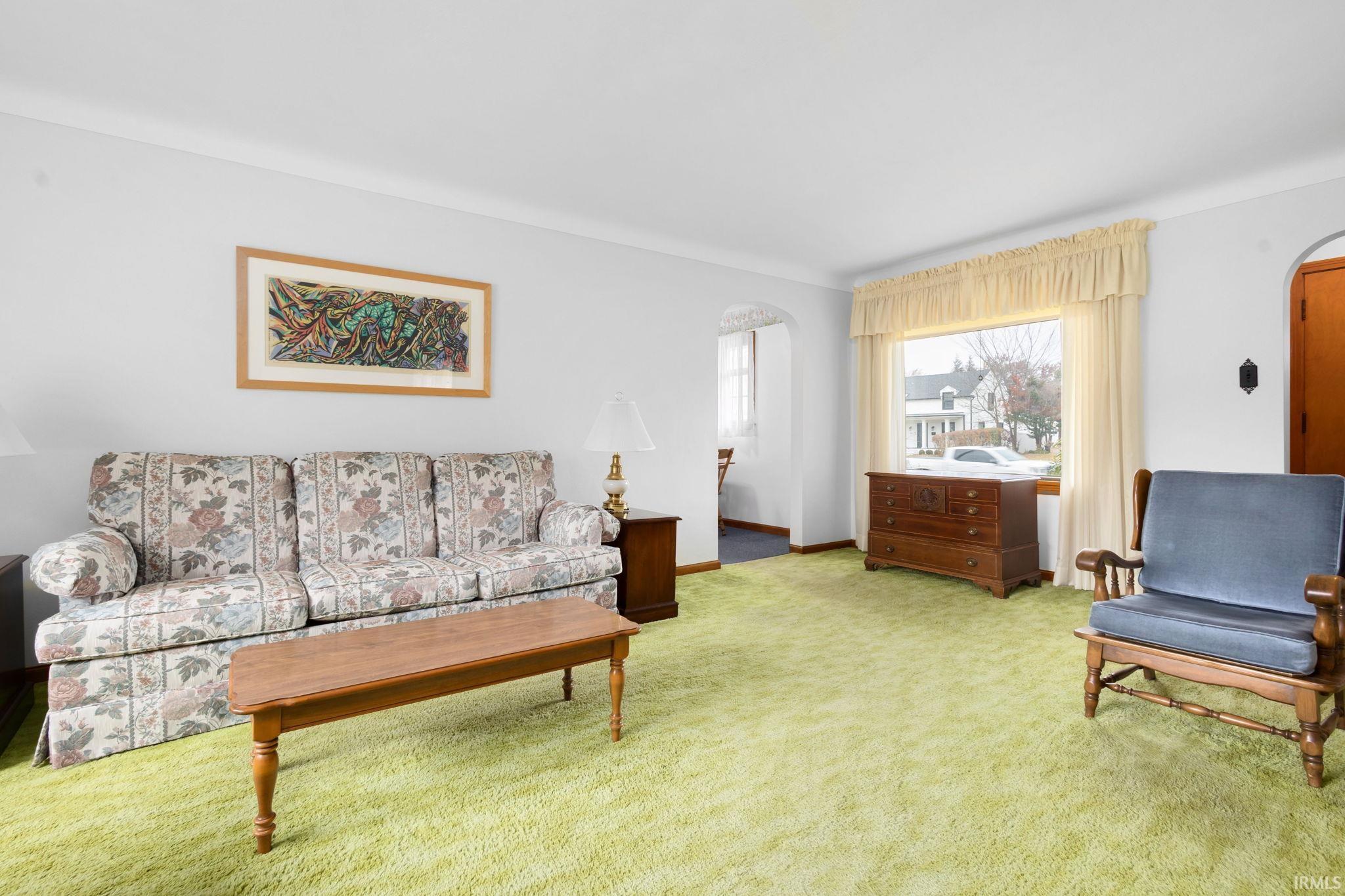 South Bend, Indiana 46617, United States, 2 Bedrooms Bedrooms, ,1 BathroomBathrooms,Residential,Pending,246686