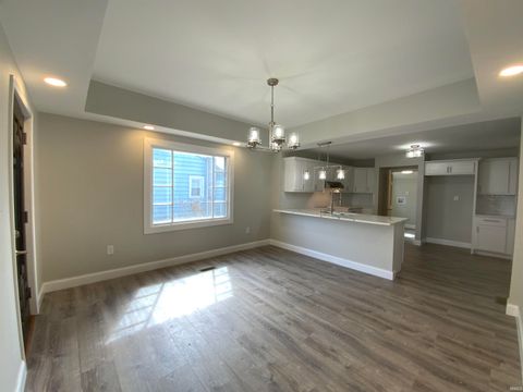 Tiny photo for 31 Park Avenue, Logansport, IN 46947 (MLS # 202609600)