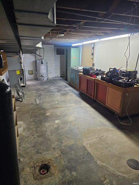 Tiny photo for 802 S 12th Street, Lafayette, IN 47905 (MLS # 202546363)