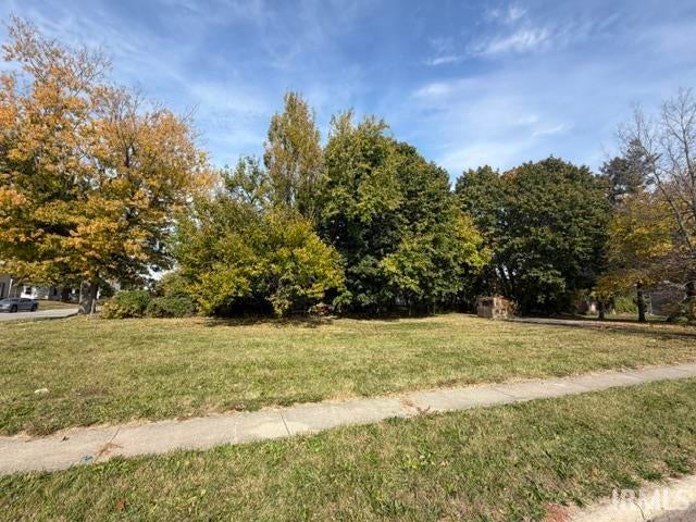 Photo of 1200 N BELL Street, Kokomo, IN 46901 (MLS # 202644376)