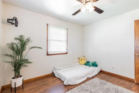 Tiny photo for 2565 S SR 57 Highway, Oakland City, IN 47660 (MLS # 202611726)