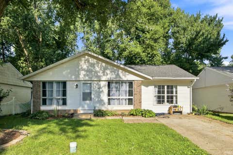 Photo of 25 Creekview Court, Lafayette, IN 47909 (MLS # 202629607)