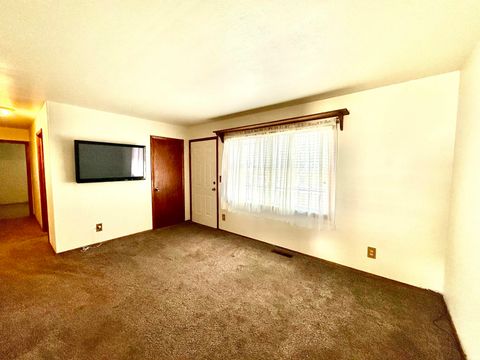 Tiny photo for 5606 Arrowhead Boulevard, Kokomo, IN 46902 (MLS # 202616552)