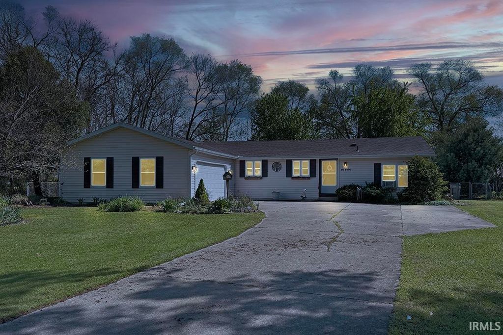 Photo of 51940 Audra Drive, Elkhart, IN 46514 (MLS # 202616254)