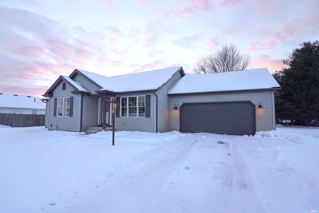 Photo of 23375 Amber Valley Drive, South Bend, IN 46628 (MLS # 202548245)