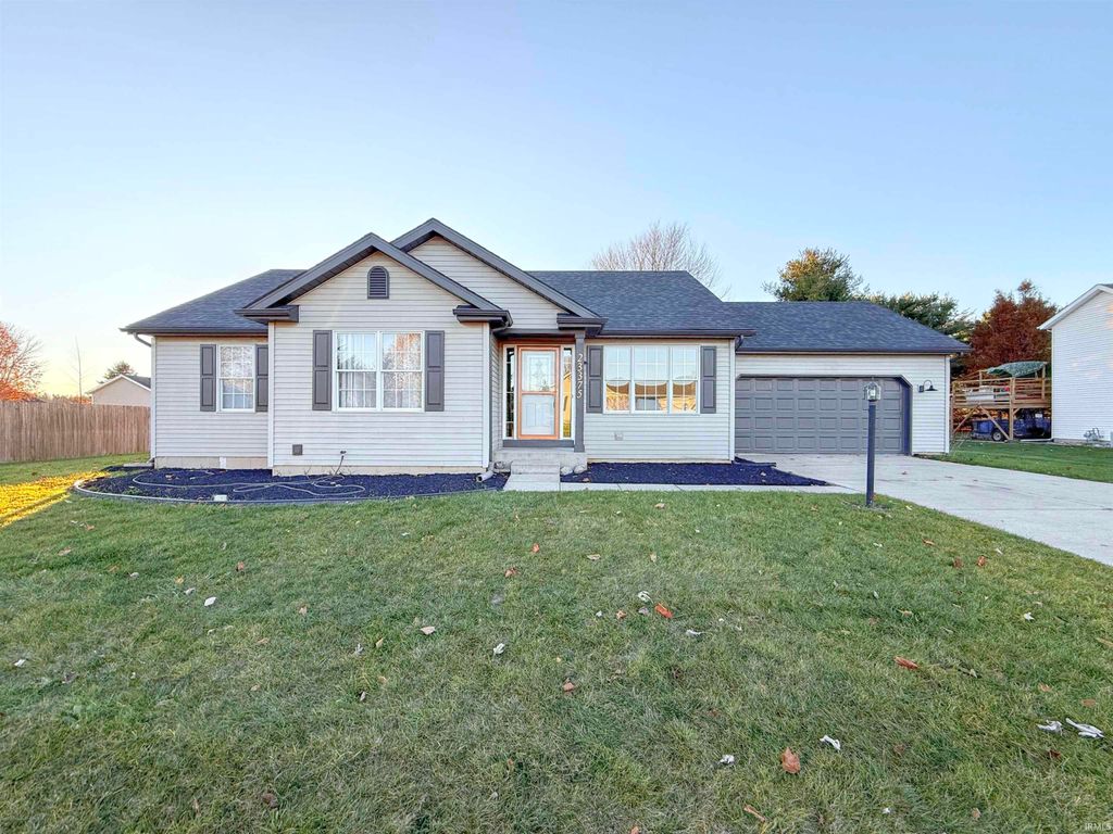 Photo of 23375 Amber Valley Drive, South Bend, IN 46628 (MLS # 202548245)