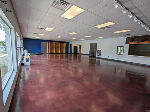 Tiny photo for 431 E Lincoln Road, Kokomo, IN 46902 (MLS # 202308618)