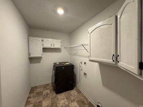 Tiny photo for 3230 Sand Walk Drive, Kokomo, IN 46902 (MLS # 202602086)