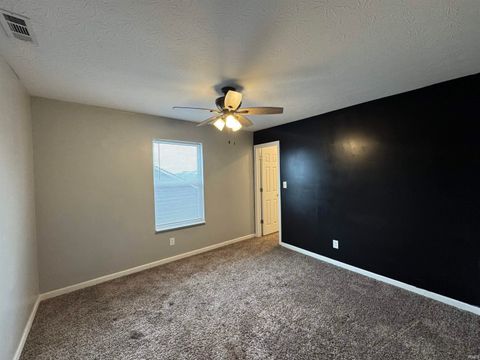 Tiny photo for 3230 Sand Walk Drive, Kokomo, IN 46902 (MLS # 202602086)