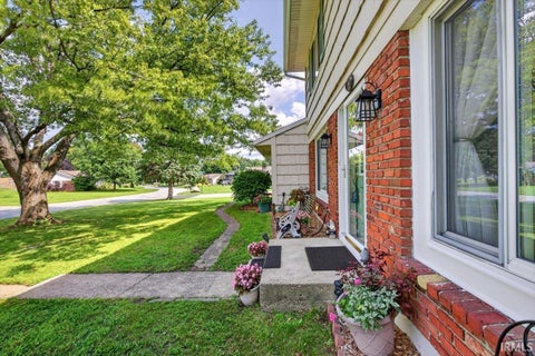 Tiny photo for 1621 Hemlock Road, Lafayette, IN 47905 (MLS # 202635818)
