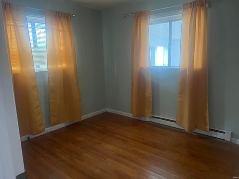 Tiny photo for 407 Marilyn Court, Kokomo, IN 46902 (MLS # 202536269)