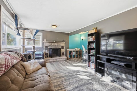 Tiny photo for 203 N Poplar Street, Amboy, IN 46911 (MLS # 202643770)