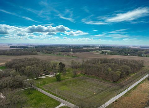 Tiny photo for 5110 W 400 North, Winamac, IN 46996 (MLS # 202618539)