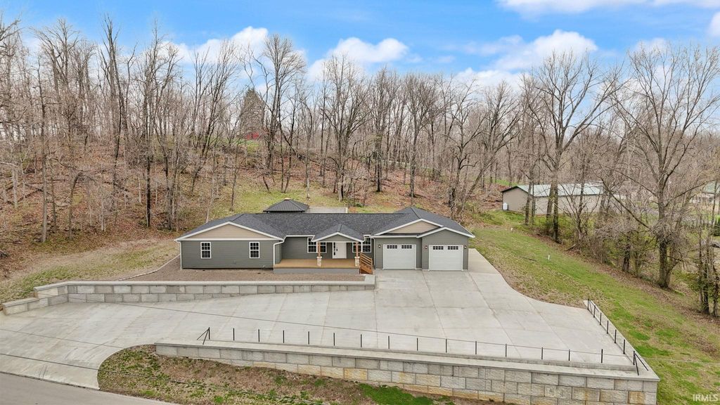 Photo of 1578 E 100 N, Washington, IN 47501 (MLS # 202612102)