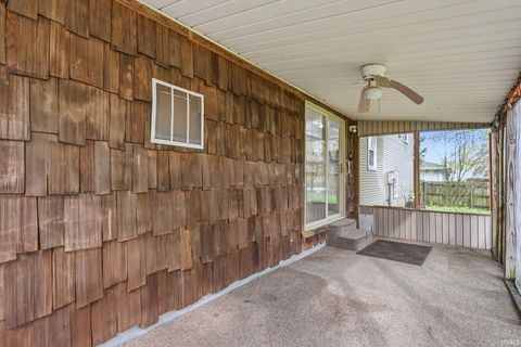 Tiny photo for 4326 Hursh Road, Fort Wayne, IN 46845 (MLS # 202614645)