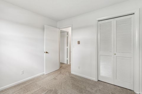 Tiny photo for 4326 Hursh Road, Fort Wayne, IN 46845 (MLS # 202614645)