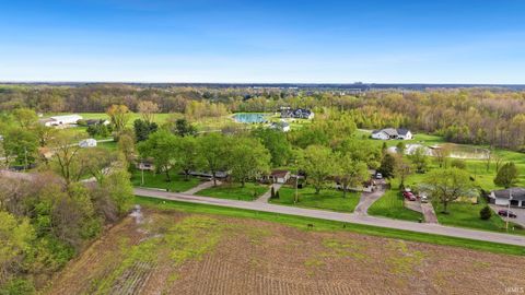 Tiny photo for 4326 Hursh Road, Fort Wayne, IN 46845 (MLS # 202614645)