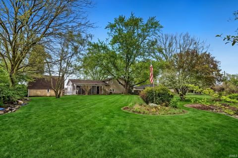 Tiny photo for 4326 Hursh Road, Fort Wayne, IN 46845 (MLS # 202614645)