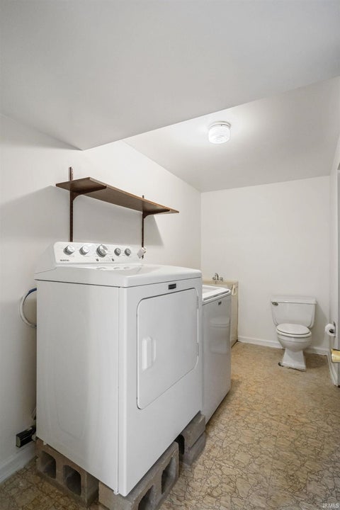 Tiny photo for 1405 Honey Lane, Kokomo, IN 46902 (MLS # 202641820)