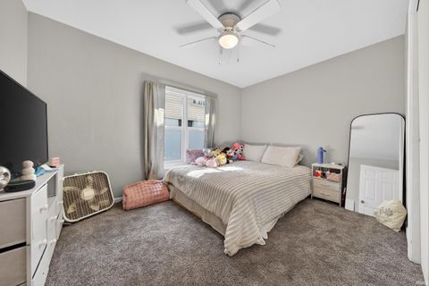 Tiny photo for 1104 S Courtland Avenue, Kokomo, IN 46902 (MLS # 202610230)