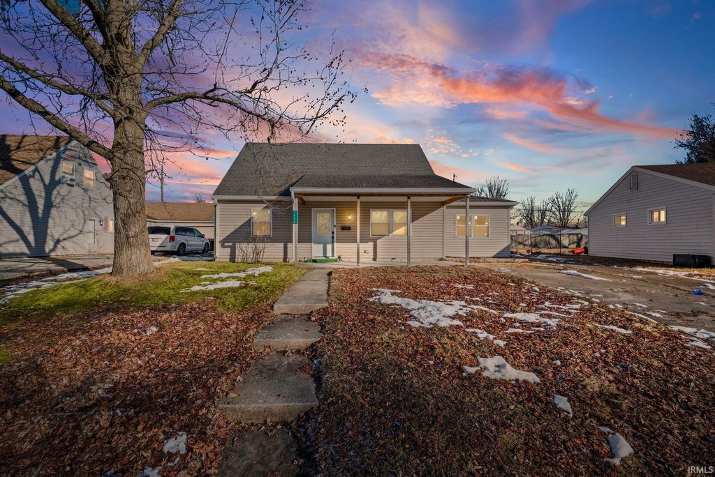 Photo of 1930 Lynwood Drive, Kokomo, IN 46901 (MLS # 202604500)