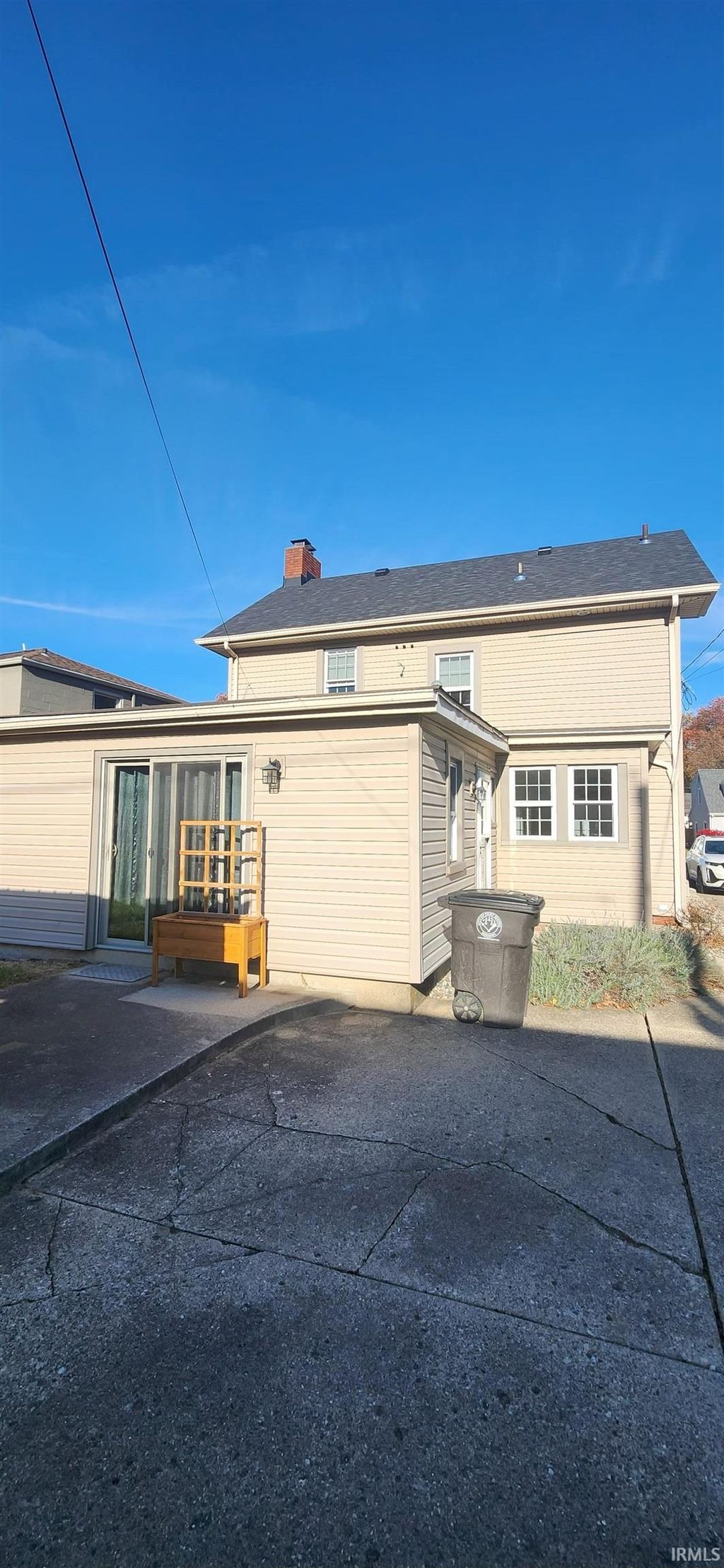 Photo of 2223 Owaissa Way, Fort Wayne, IN 46809 (MLS # 202545917)