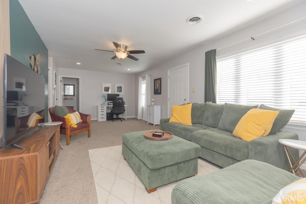 Photo of 4218 Kensington Avenue, Evansville, IN 47710 (MLS # 202604414)