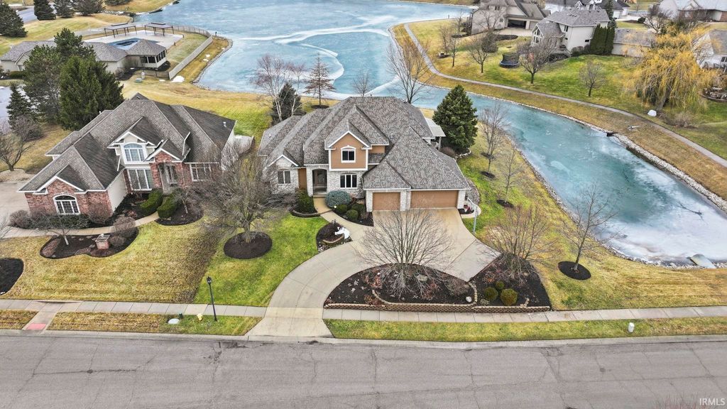 Photo of 12733 Sutters Parkway, Fort Wayne, IN 46845 (MLS # 202605482)