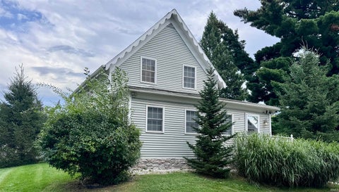 Tiny photo for 1010 Belmont Street, Plymouth, IN 46563 (MLS # 202636242)