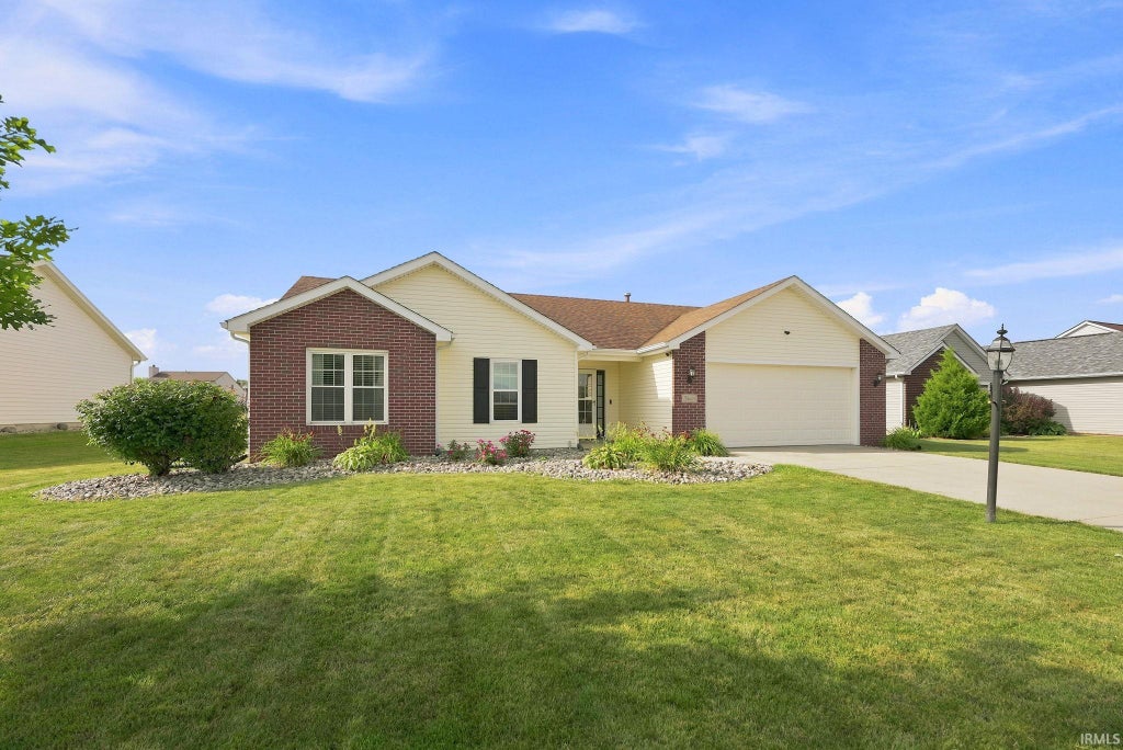 Photo of 3611 Charger Court, Fort Wayne, IN 46818 (MLS # 202641542)