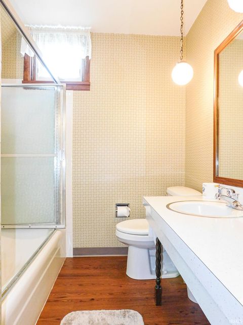 Tiny photo for 127 W Wiley Avenue, Bluffton, IN 46714 (MLS # 202613552)