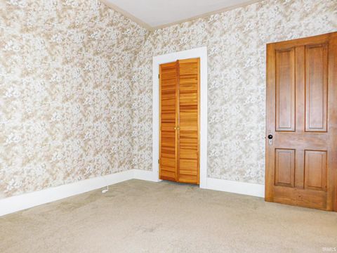 Tiny photo for 127 W Wiley Avenue, Bluffton, IN 46714 (MLS # 202613552)