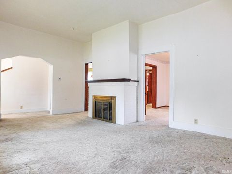 Tiny photo for 127 W Wiley Avenue, Bluffton, IN 46714 (MLS # 202613552)