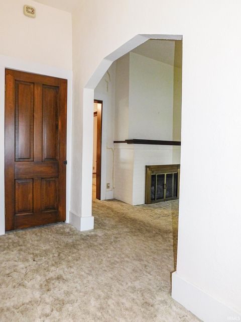 Tiny photo for 127 W Wiley Avenue, Bluffton, IN 46714 (MLS # 202613552)