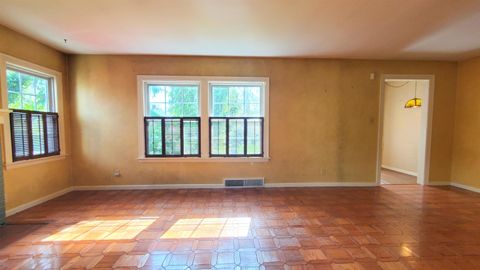 Tiny photo for 3218 Eastbrook Drive, Fort Wayne, IN 46805 (MLS # 202618624)
